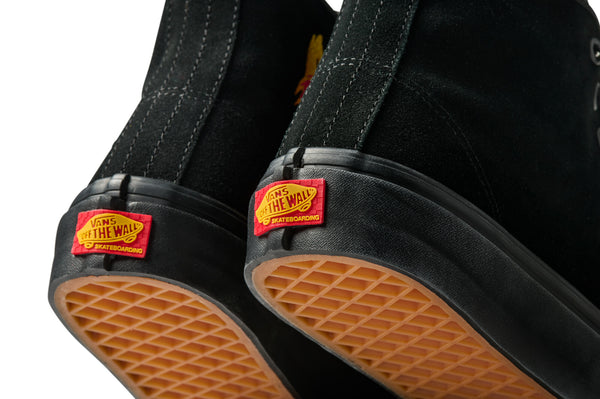 VANS SKATE AUTHENTIC HI VCU ANDREW ALLEN BLACKOUT