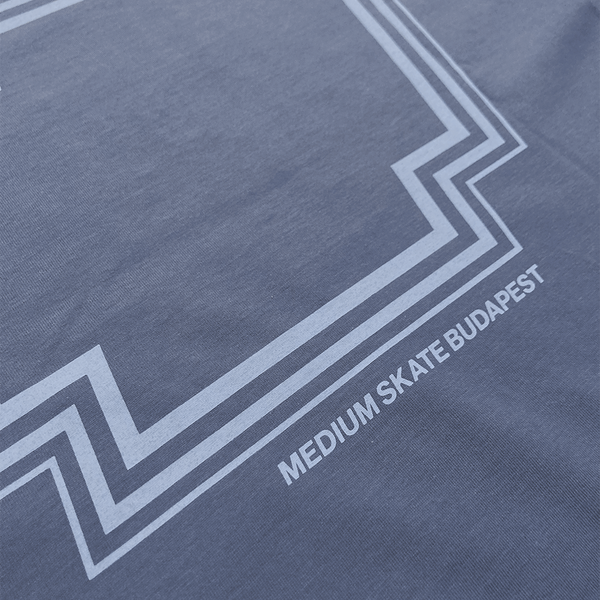 MEDIUM Basic Logo Tee Vintage Blue