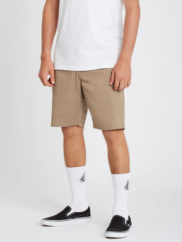 VOLCOM FRICKIN MODERN STRETCH SHORT 19" KHAKI; 32