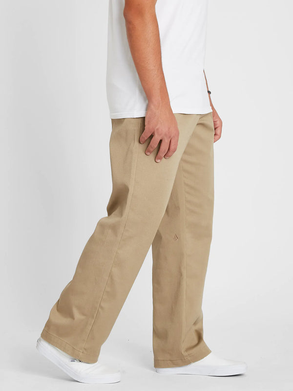 VOLCOM LOOSE TRUCKS CHINO PANT KHAKI2